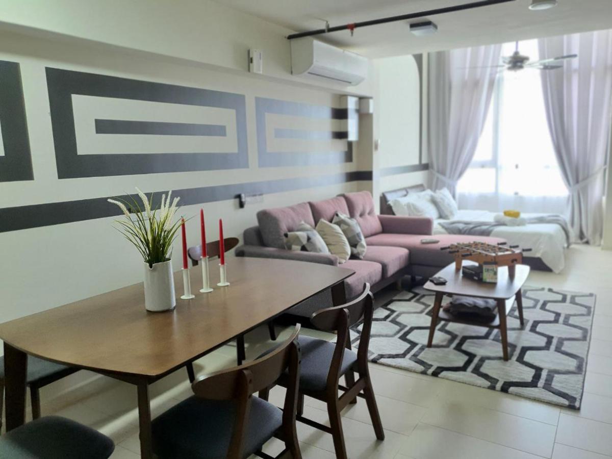 The Perfect Getaway @ Tamarind Suites, Netflix 300Mbps Cyberjaya Exteriér fotografie