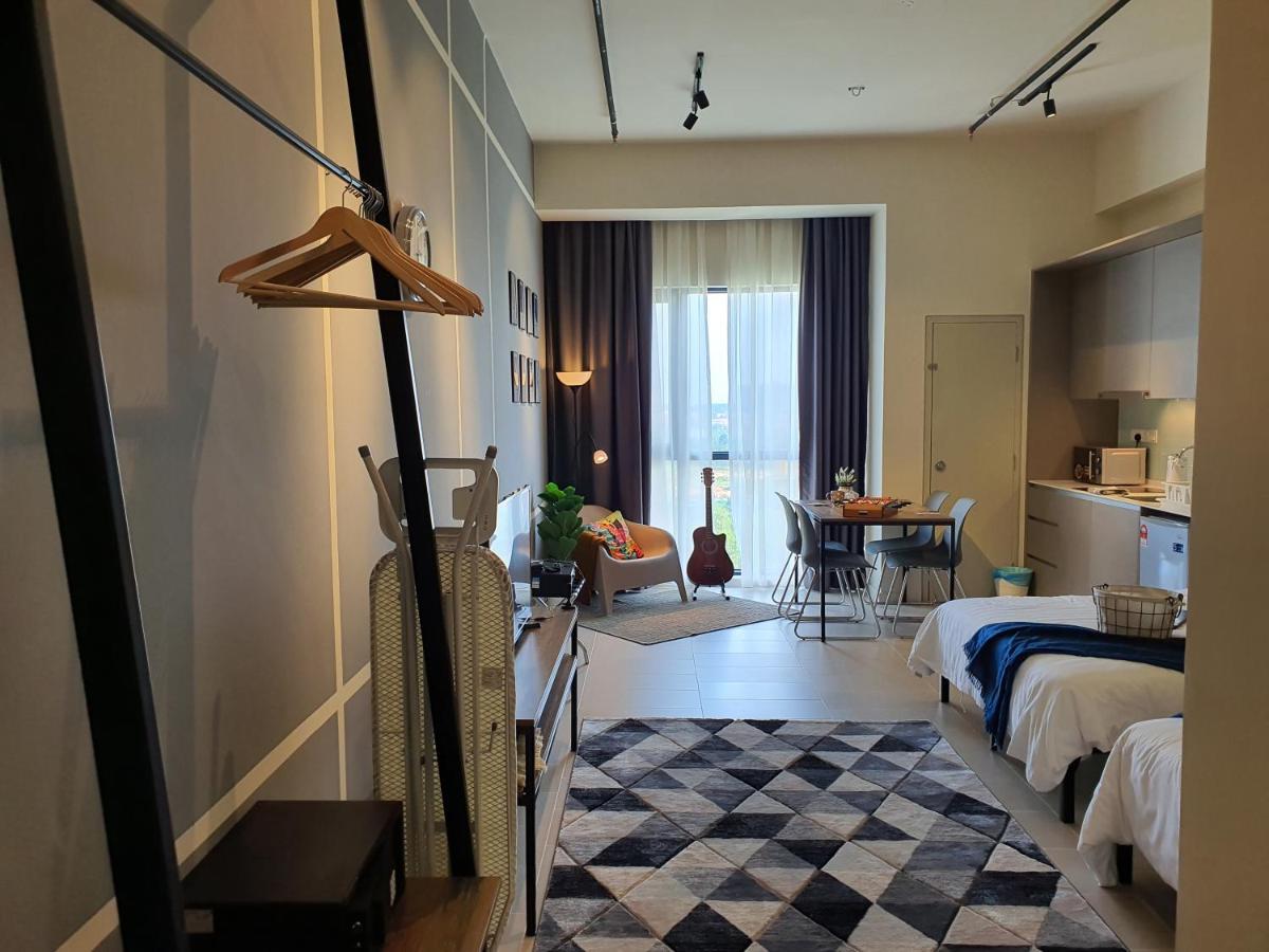 The Perfect Getaway @ Tamarind Suites, Netflix 300Mbps Cyberjaya Exteriér fotografie